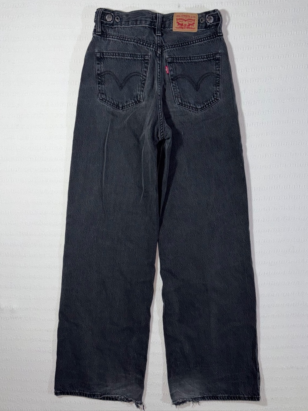 Levis Womens Cinch Baggy High Rise Wide Leg Jeans Size 24 Charcoal Black - Picture 2 of 11